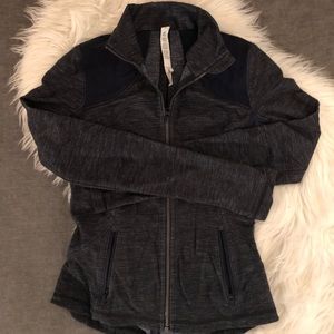 Lululemon zip-up jacket in excellent condition